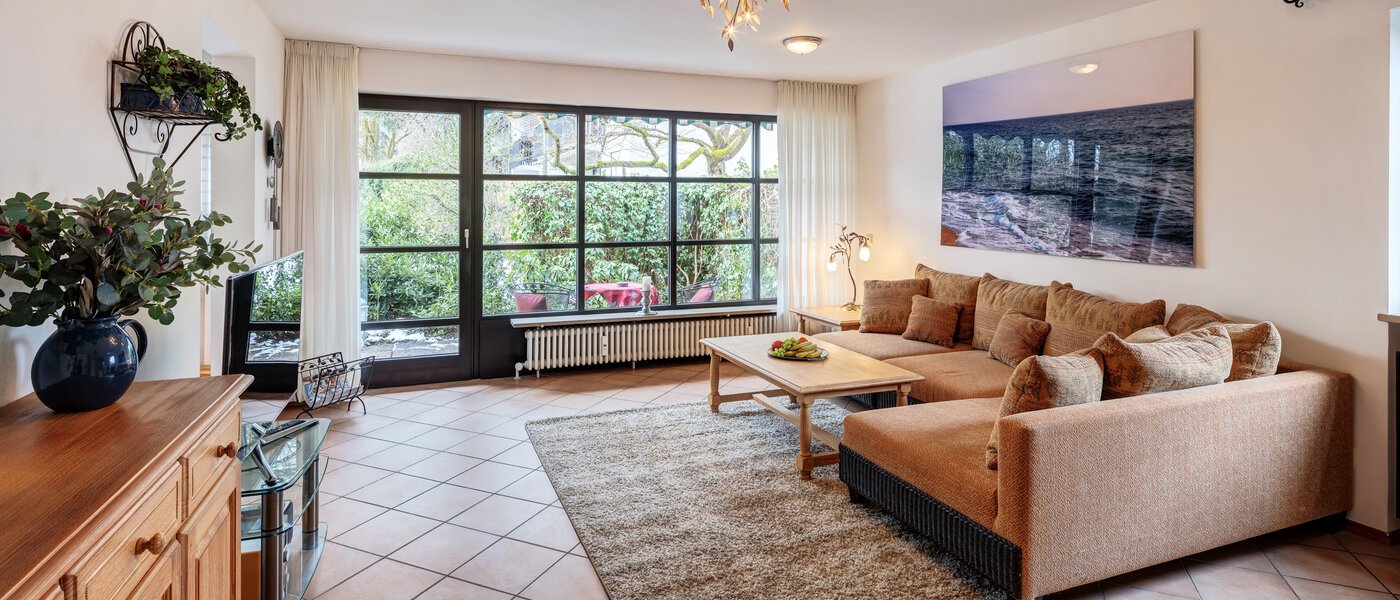 квартира München Forstenried 01 гостиная 14715