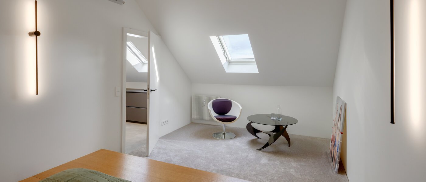 двухэтажная квартира München Glockenbachviertel 03 спальная комната 14717