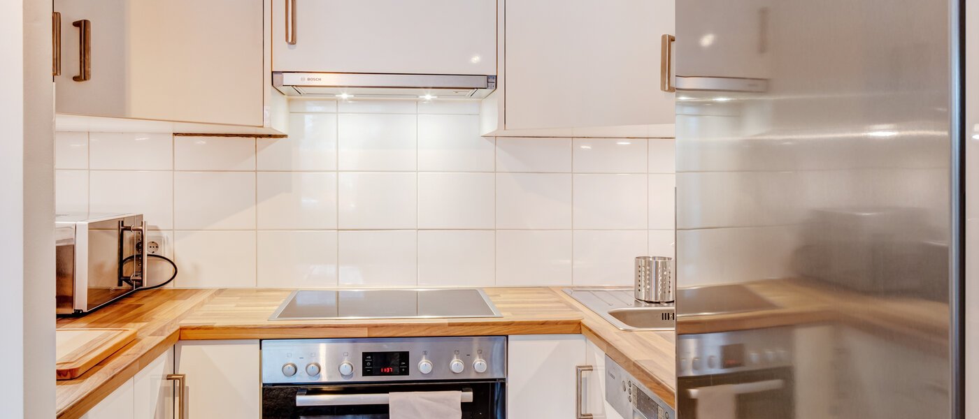 квартира München Schwabing (links der Leopoldstraße) 01 кухня 14718