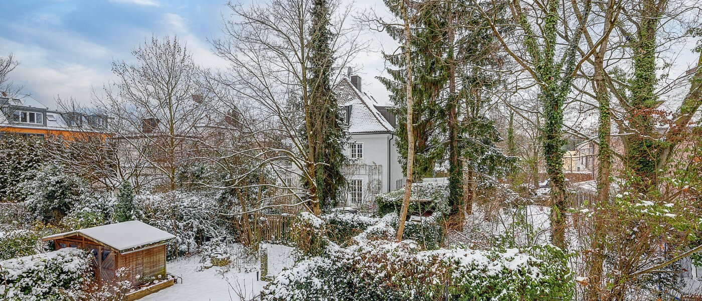 квартира München Schwabing (links der Leopoldstraße) 01 вид из окна 14718