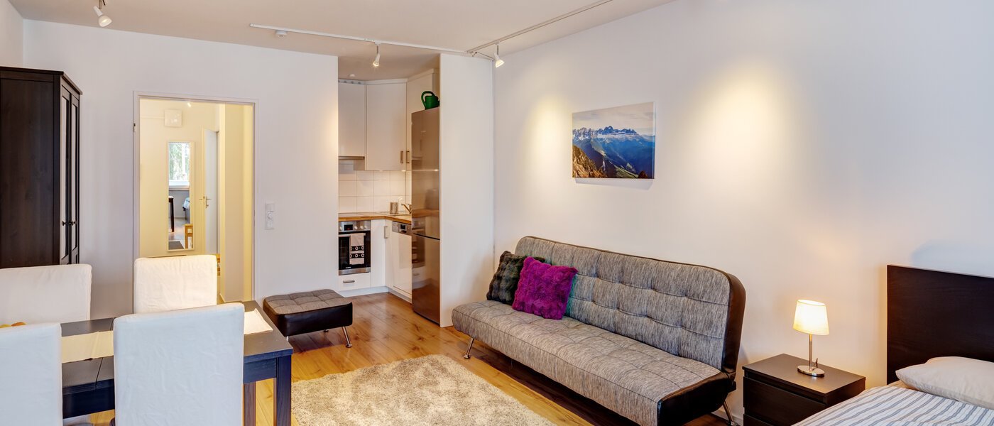 квартира München Schwabing (links der Leopoldstraße) 03 жилое пространство 14718