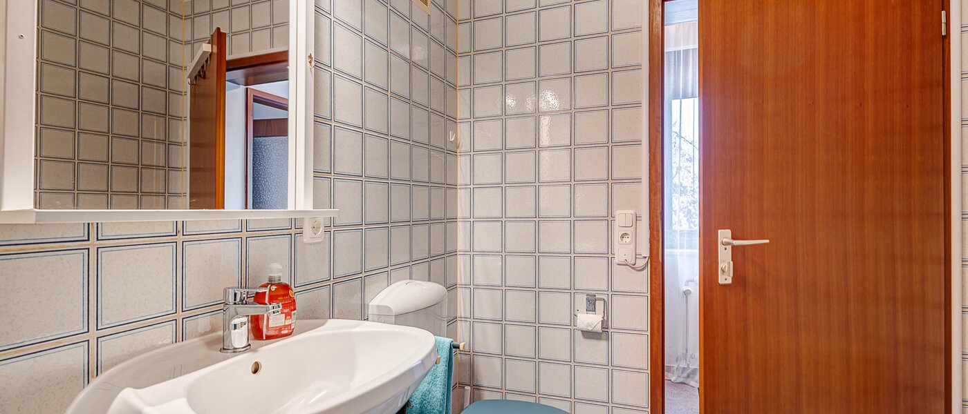 двухэтажная квартира München Trudering 02 ванная комната 14719