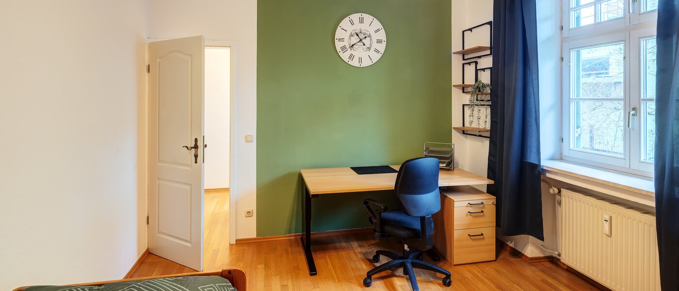 квартира München Moosach 03 2-я спальная комната 14720