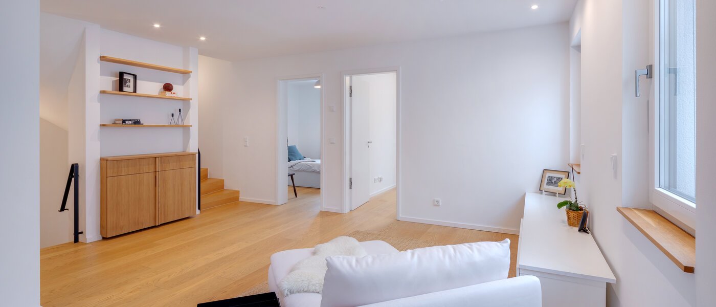 Половина двухквартирного жилого дома München Pasing 04 коридор 14721