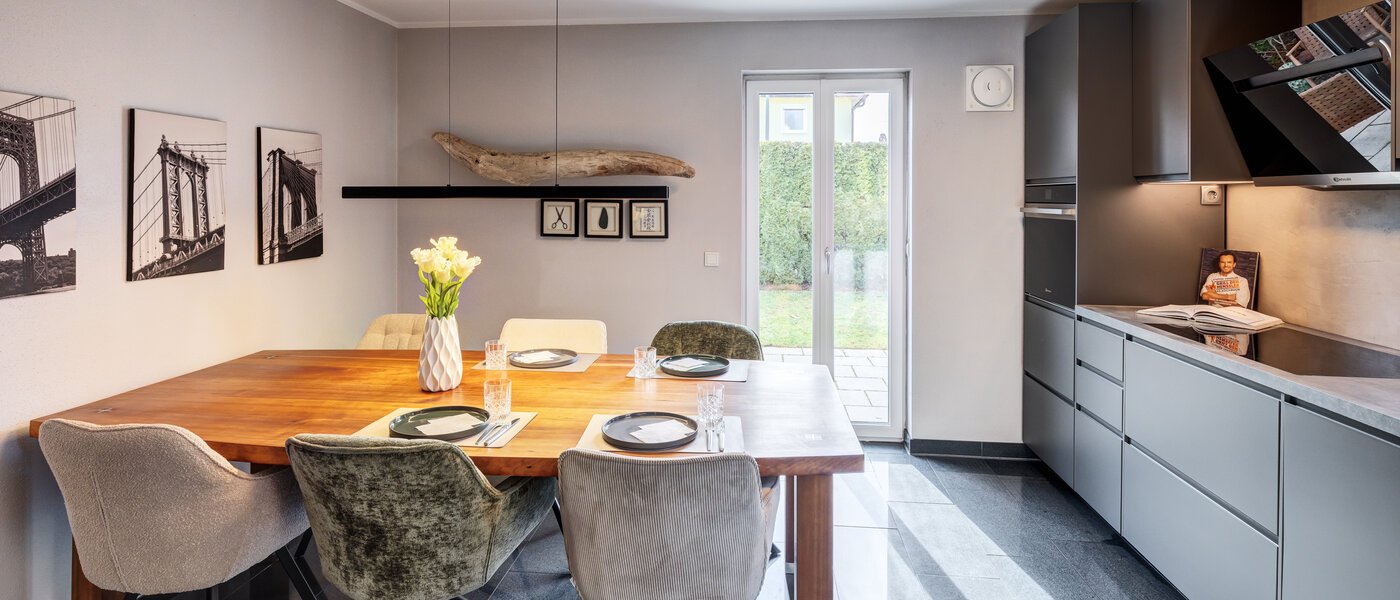 таунхаус München Untermenzing 04 кухня 14723