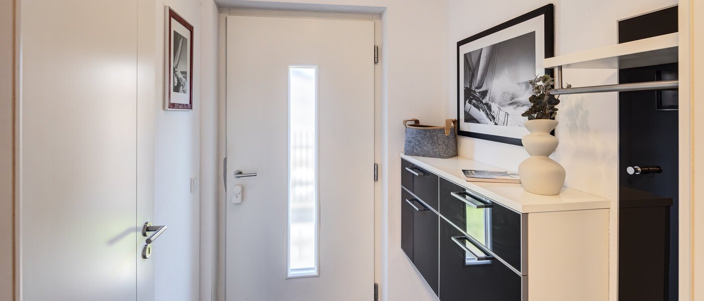 таунхаус München Untermenzing 01 коридор 14723