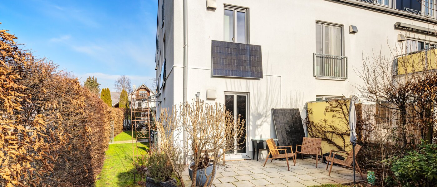 таунхаус München Untermenzing 01 сад 14723