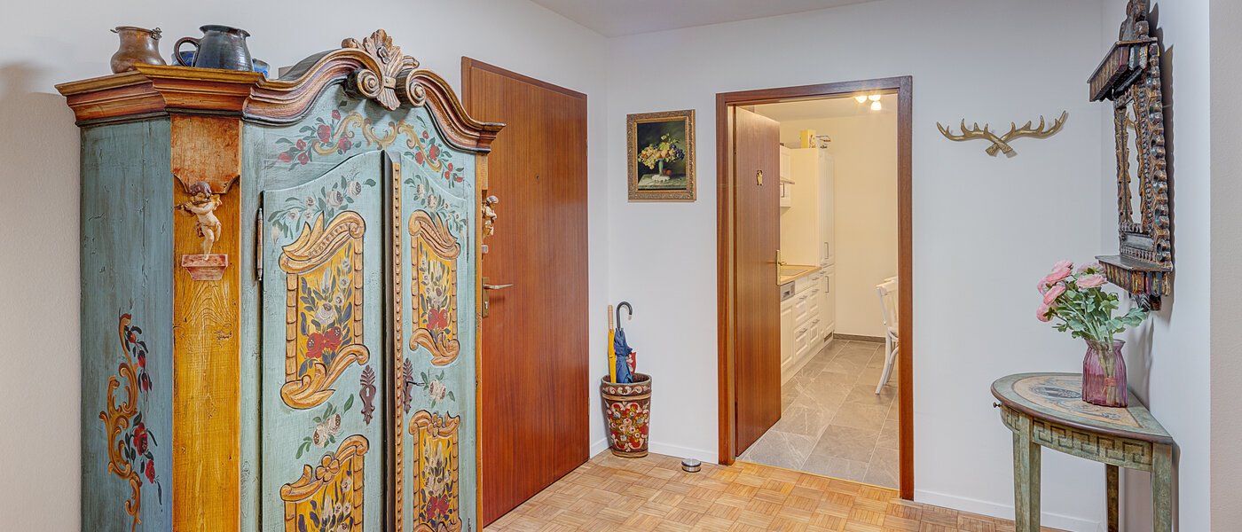 квартира с садом München Solln 02 коридор 14725