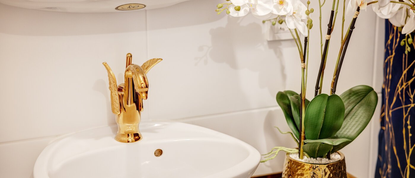 квартира с садом München Solln 01 гостевой туалет 14725