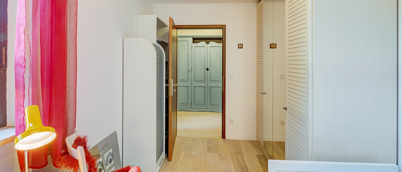 квартира с садом München Solln 03 2-я спальная комната 14725