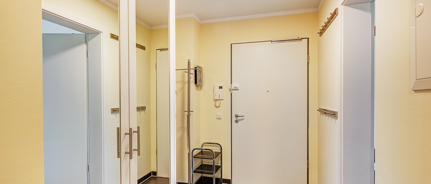 квартира München Haidhausen 04 коридор 14730