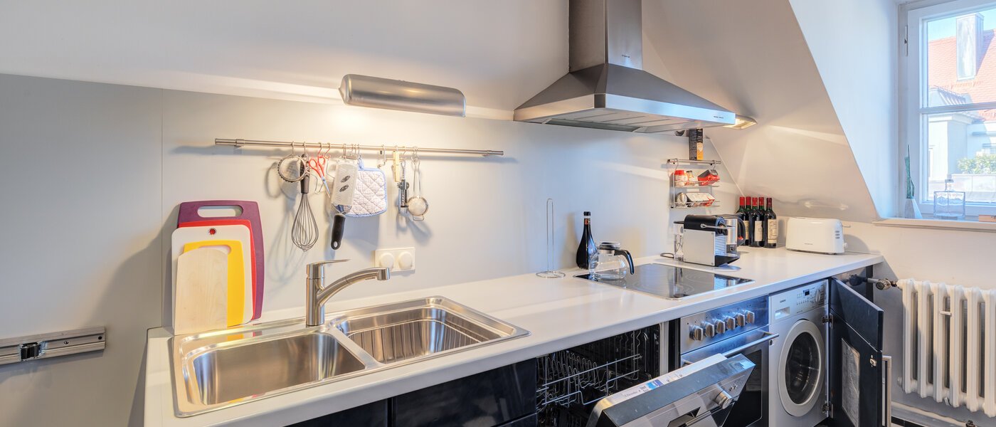 мансардная квартира München Schwabing-West 02 кухня 14731