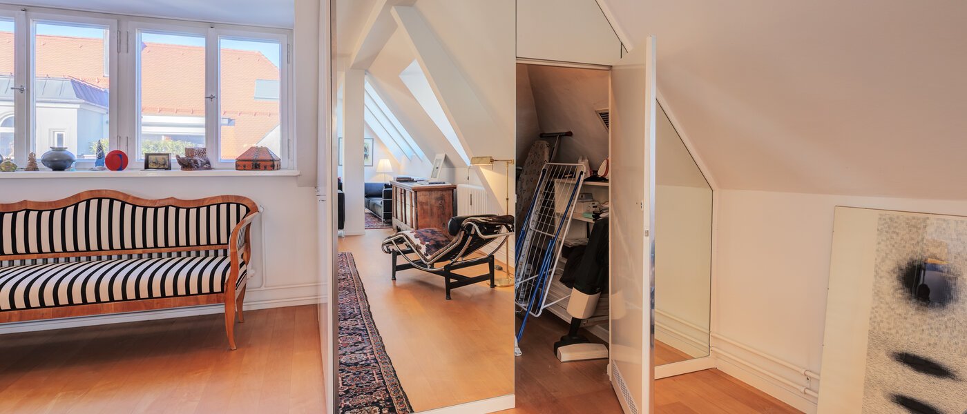 мансардная квартира München Schwabing-West 01 кладовая 14731
