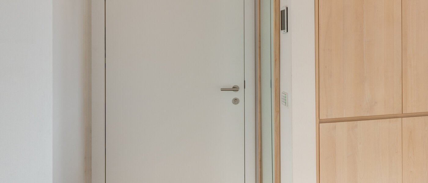 квартира München Lehel 01 коридор 14739