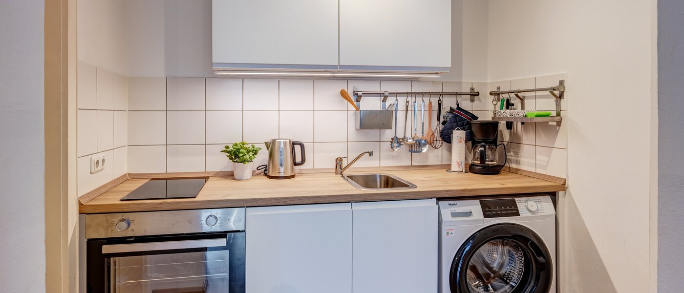 квартира München Maxvorstadt - Rund um den Josephplatz 01 кухня 14741