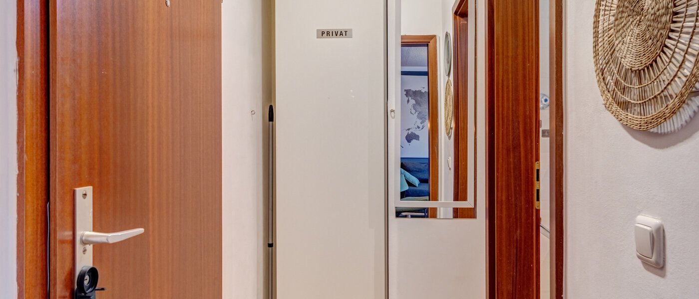 квартира München Neuhausen 01 коридор 14753