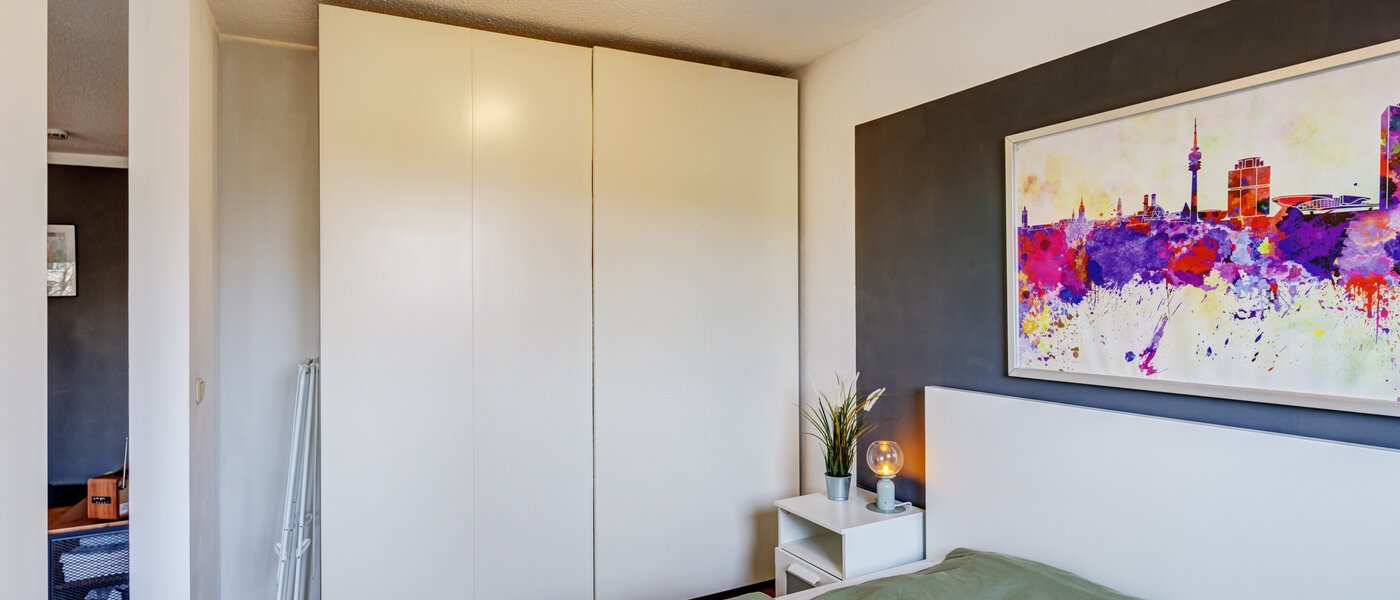 квартира München Neuhausen 03 спальная комната 14753