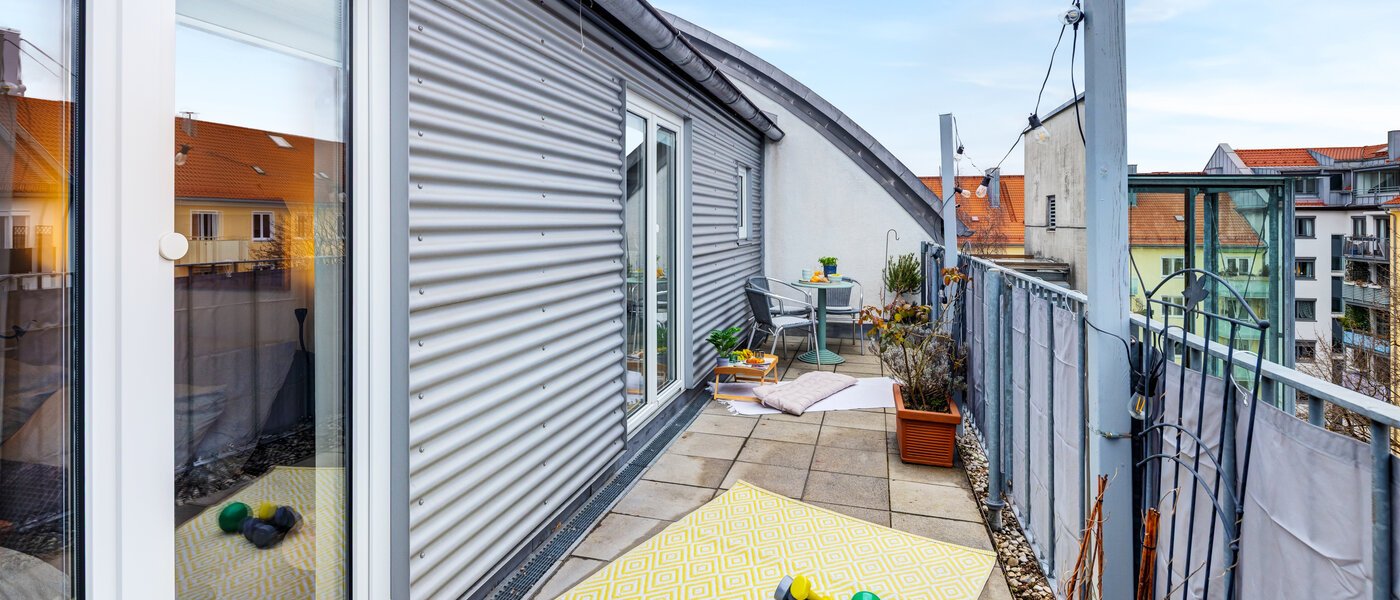 мансардная квартира München Maxvorstadt 01 1-я терраса с крышей 14758