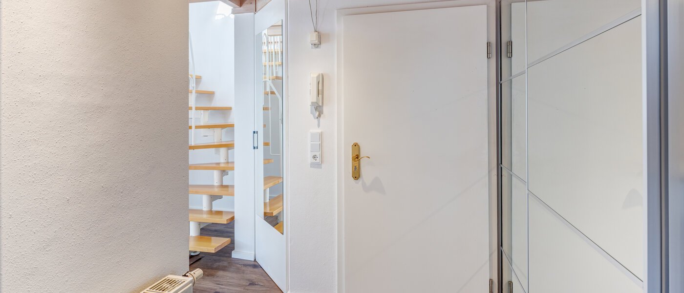 квартира-галерея München Waldtrudering 02 коридор 14759