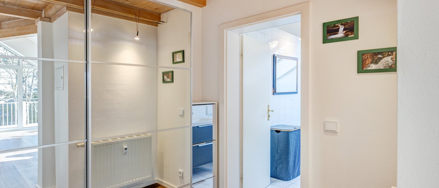 квартира-галерея München Waldtrudering 03 коридор 14759