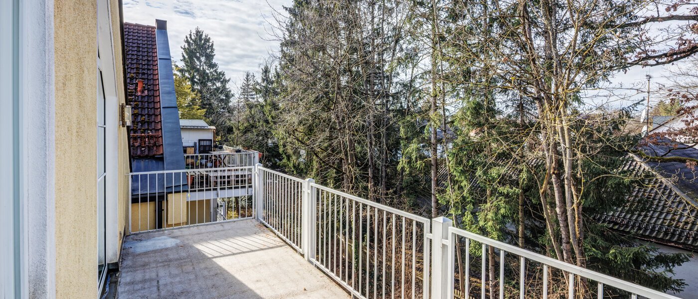 квартира-галерея München Waldtrudering 02 балкон 14759