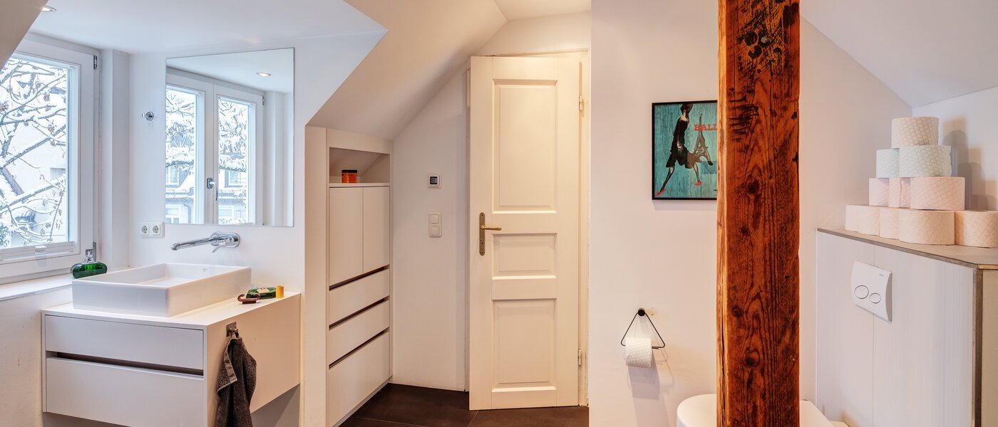 двухэтажная квартира München Schwabing-West 06 ванная комната 14766