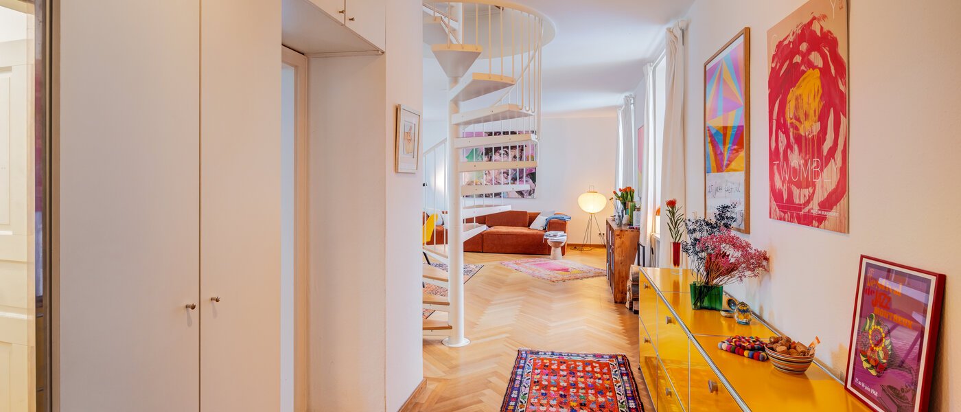 двухэтажная квартира München Schwabing-West 01 коридор 14766