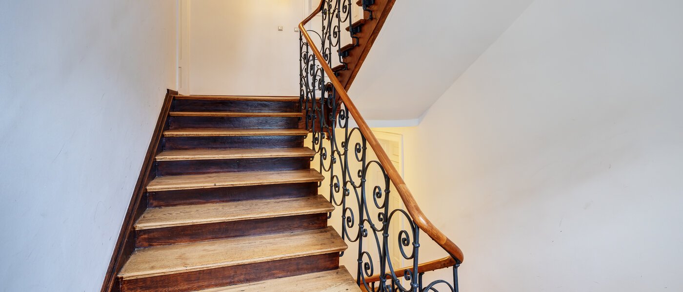 двухэтажная квартира München Schwabing-West 01 Лестничная клетка 14766