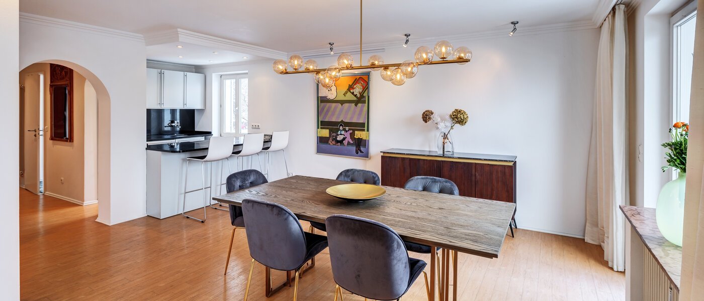 квартира München Nymphenburg 03 обеденная зона 14770