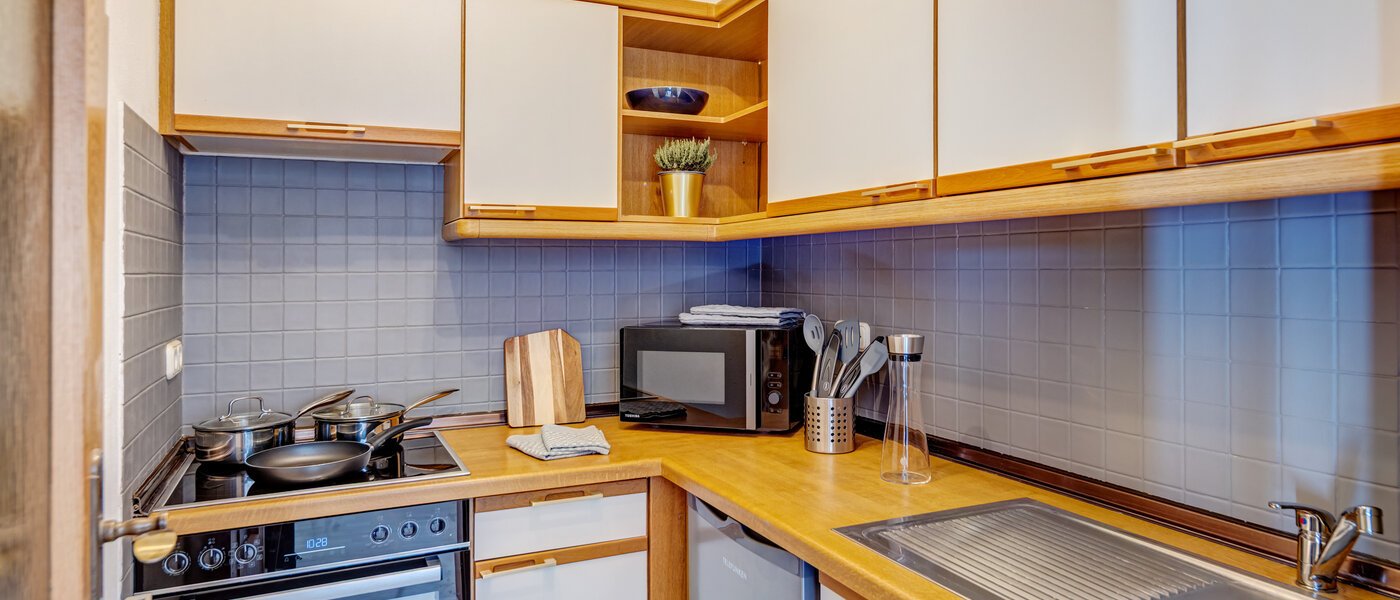 квартира с садом München Altperlach 01 кухня 14773