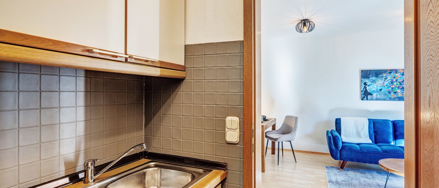 квартира с садом München Altperlach 02 кухня 14773