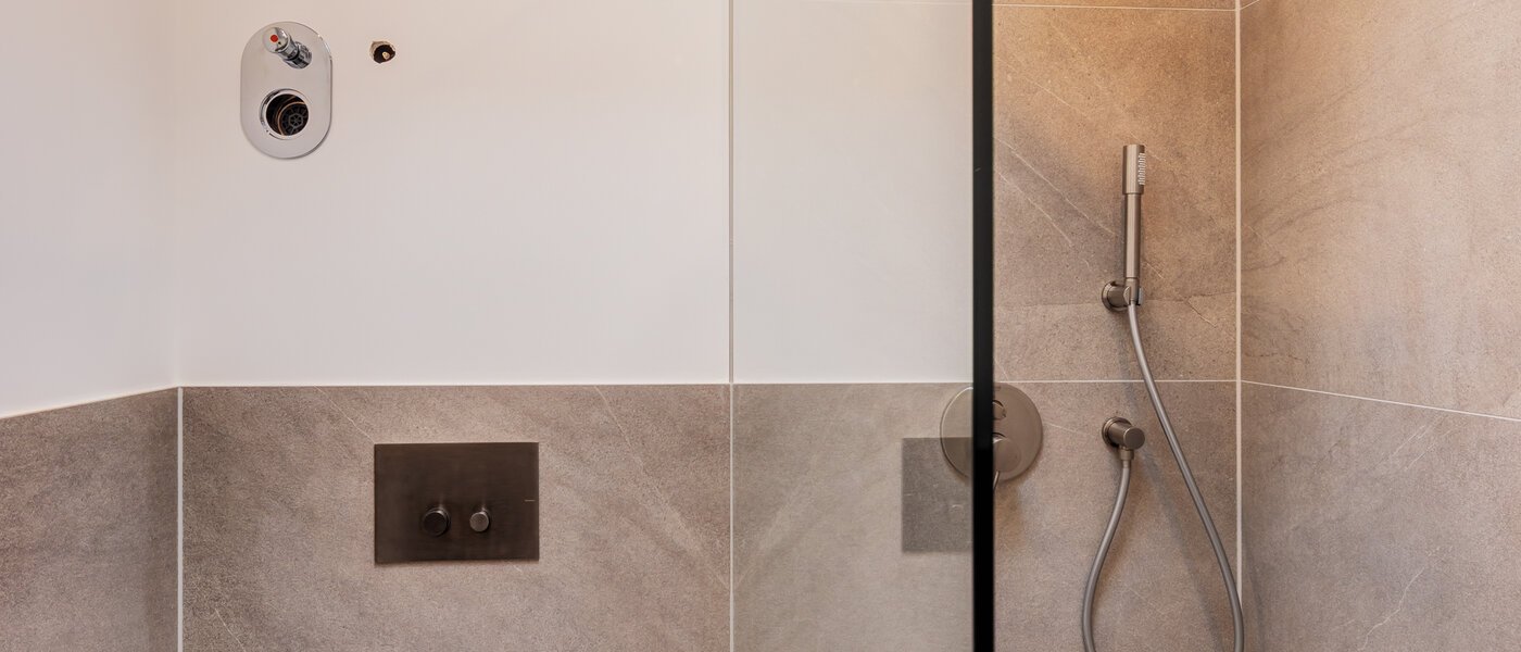 мансардная квартира München Nymphenburg 04 2-я ванная комната 14775