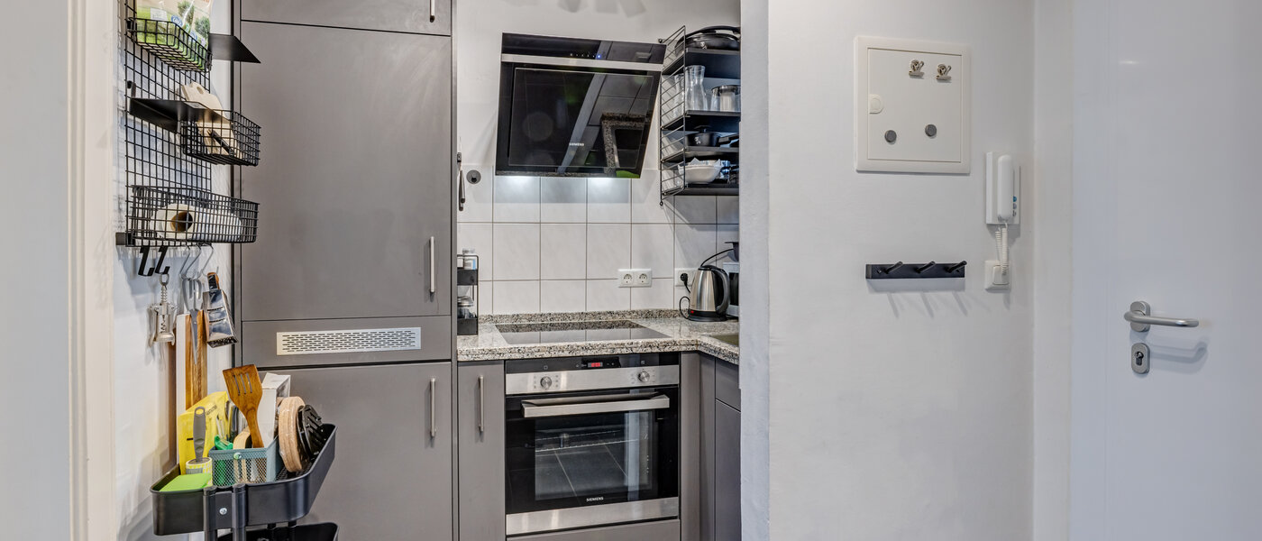 квартира München Schwabing-West (rund um den Hohenzollernplatz) 01 кухня 14776