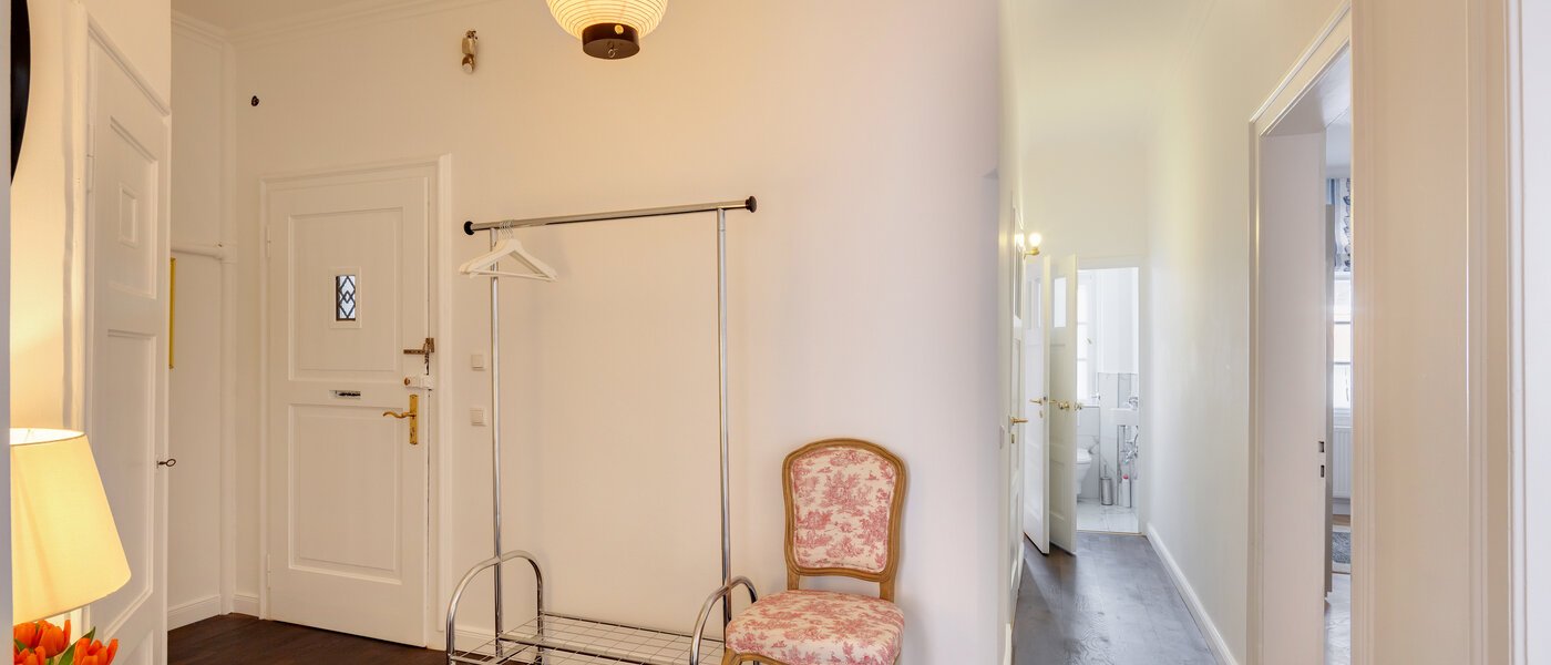 квартира München Maxvorstadt - Rund um den Josephplatz 02 коридор 14777