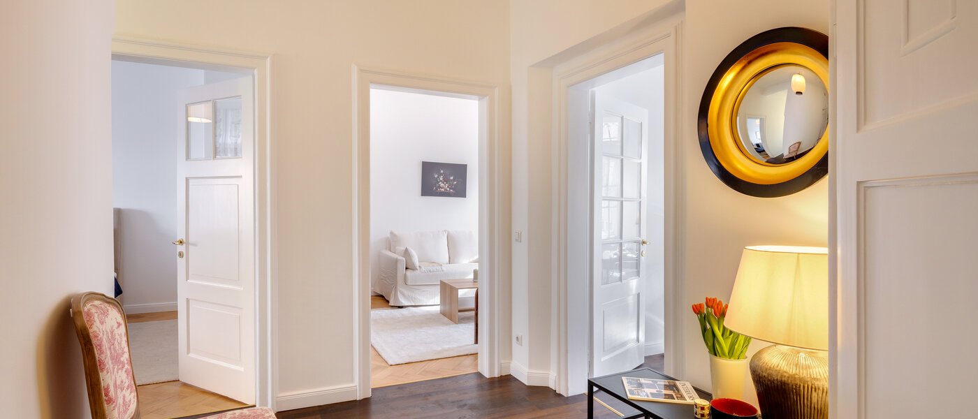 квартира München Maxvorstadt - Rund um den Josephplatz 03 коридор 14777