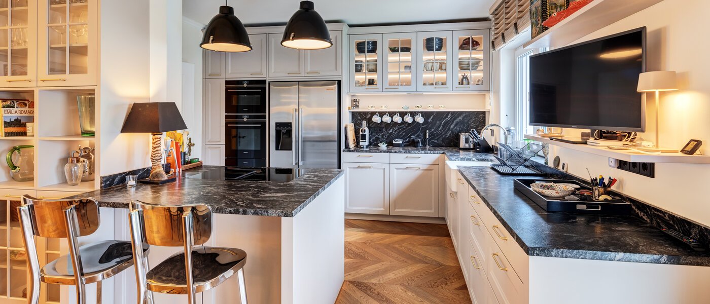 таунхаус München Schwabing 01 кухня 14779