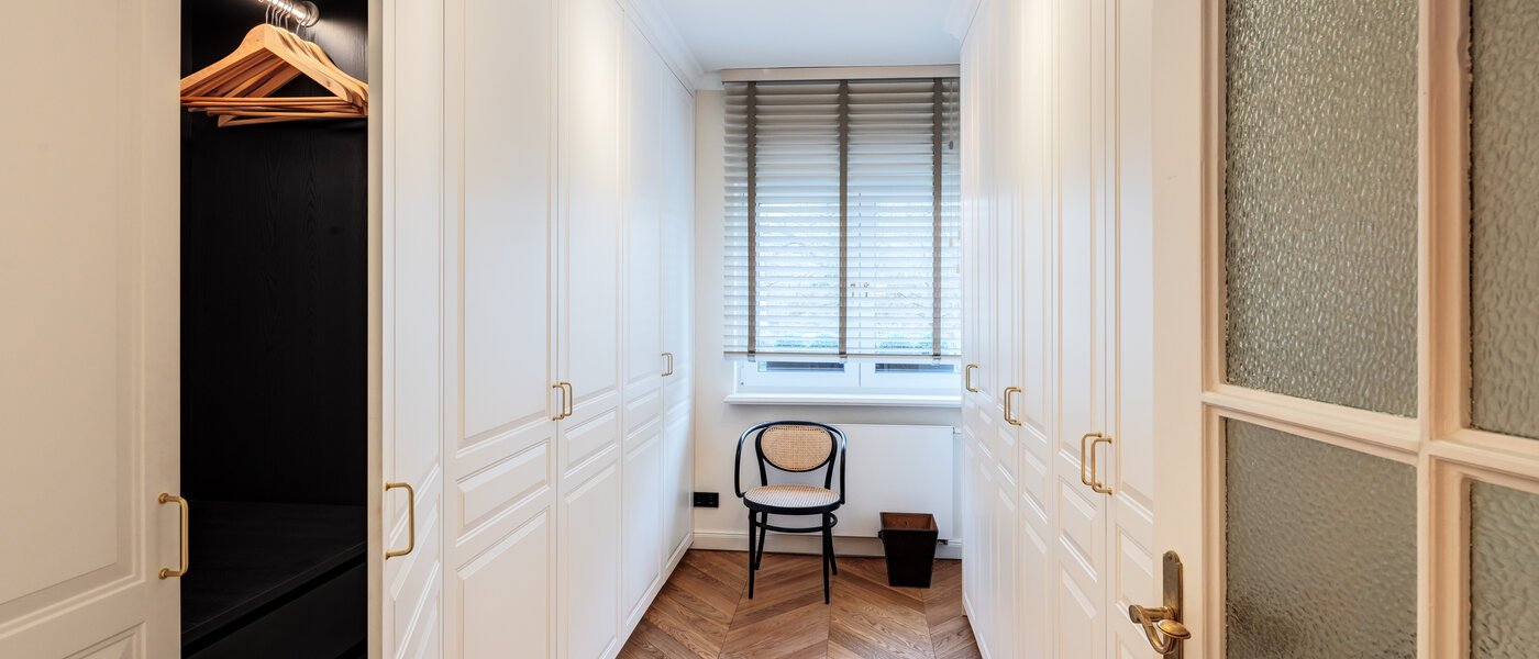 таунхаус München Schwabing 01 гардеробная 14779