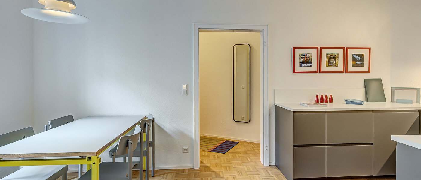 квартира München Glockenbachviertel 02 кухня 14780