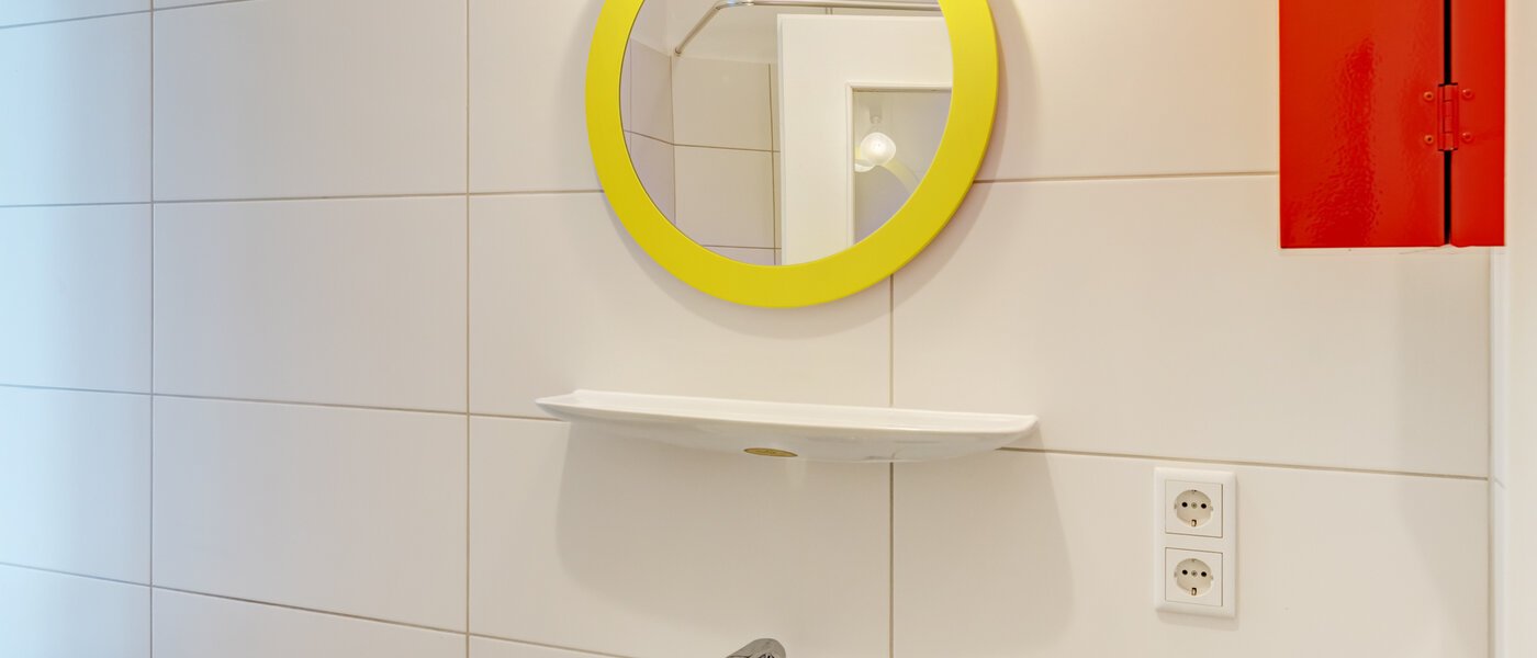 квартира München Glockenbachviertel 02 ванная комната 14780