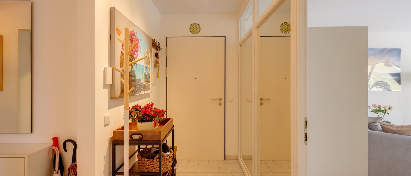 квартира München Obermenzing 01 коридор 14782