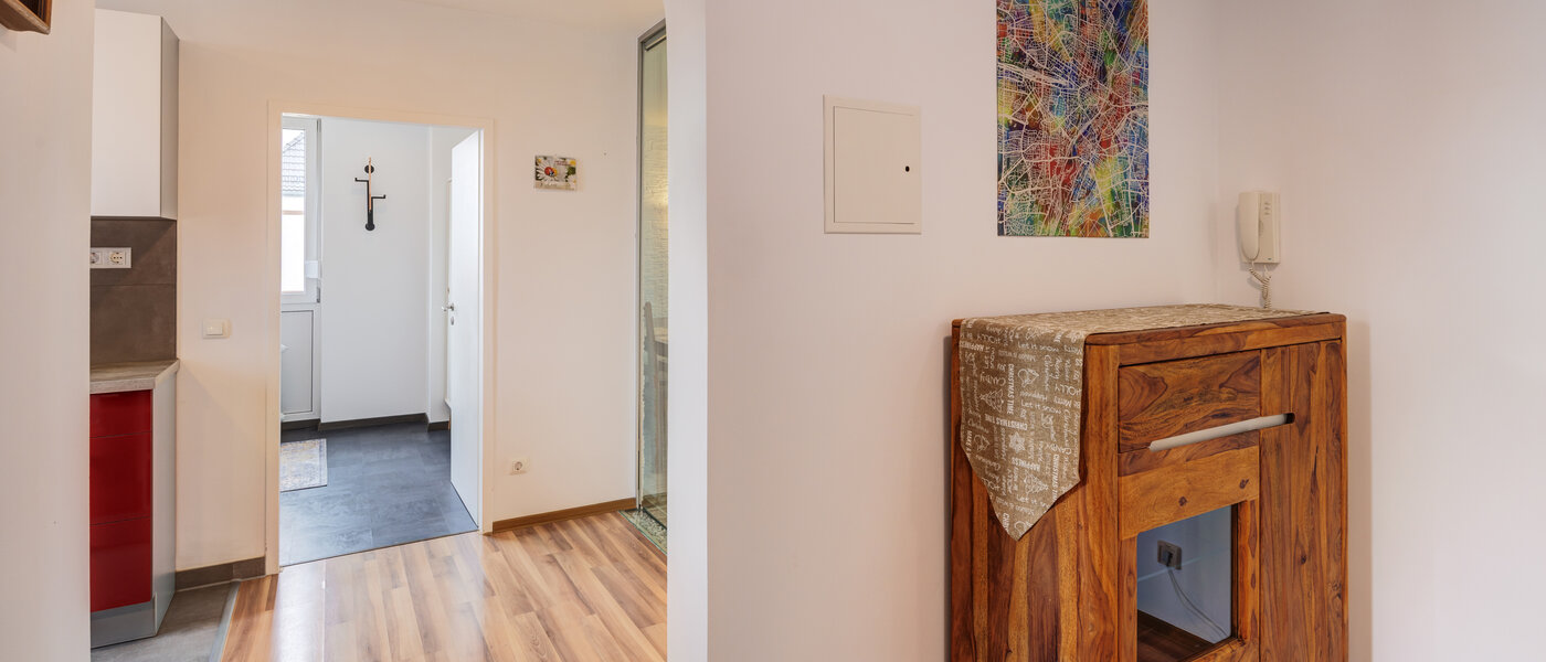 квартира München Mittersendling 04 коридор 14783