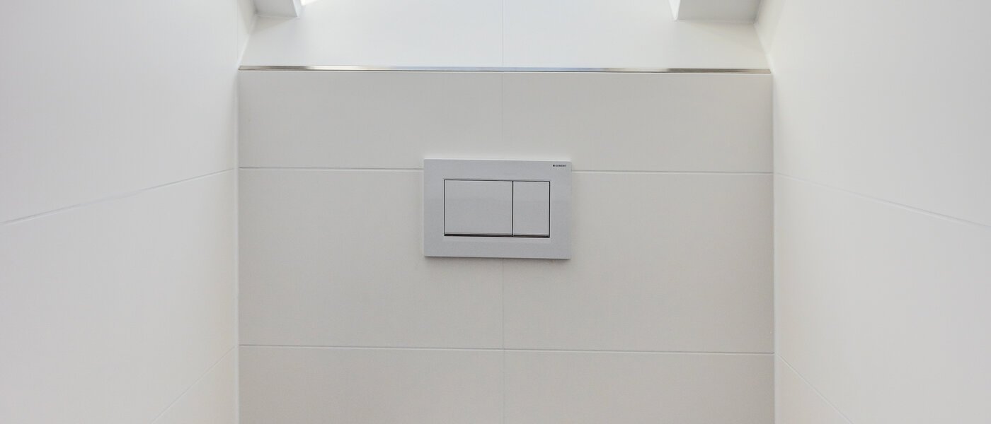 двухэтажная квартира-галерея München Maxvorstadt 02 гостевой туалет 14785