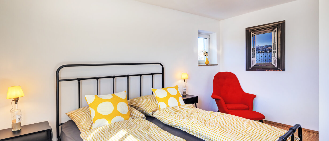 квартира Emmering Fürstenfeldbruck 02 спальная комната 14789