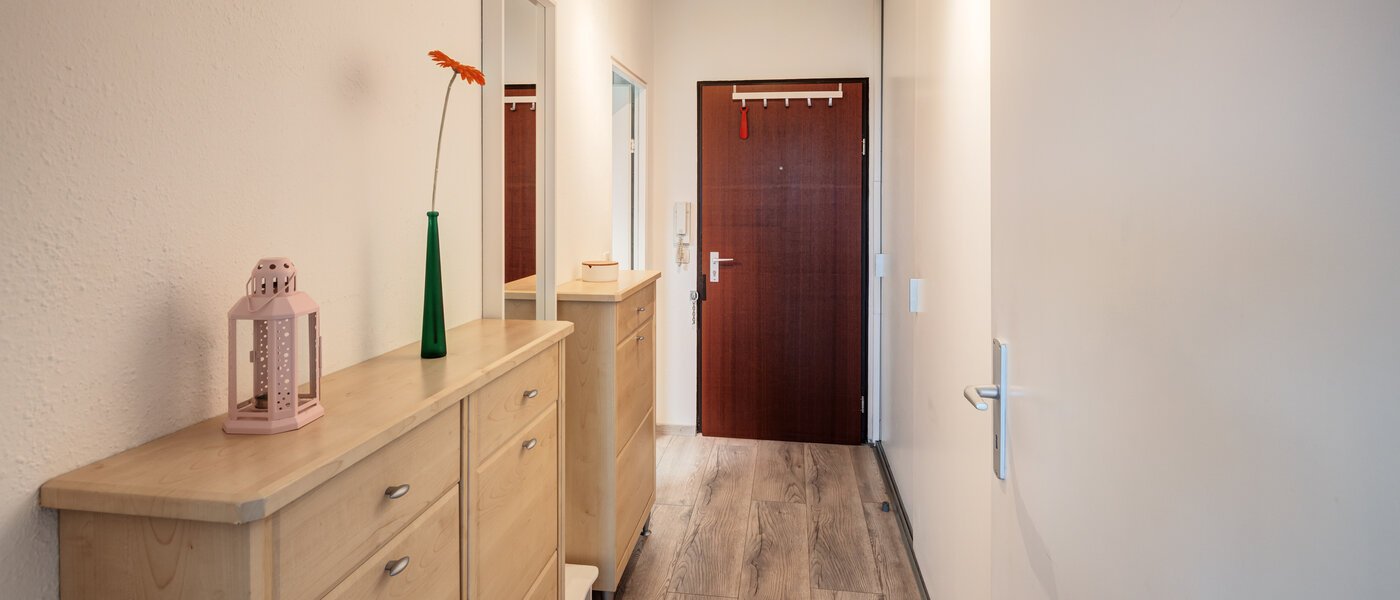 квартира München Moosach 01 коридор 14790