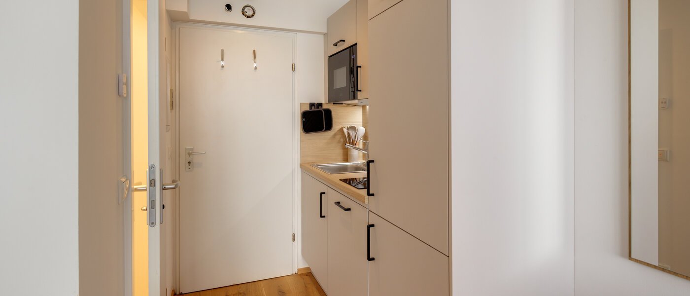 квартира München Maxvorstadt 01 коридор 14791