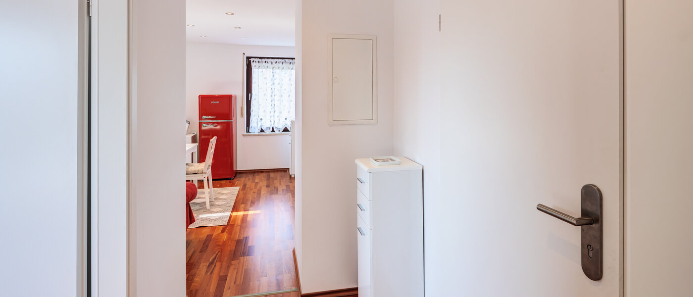 мансардная квартира München Trudering 02 коридор 14792