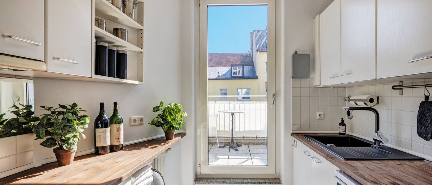 квартира München Maxvorstadt - Universitätsviertel 01 кухня 14794