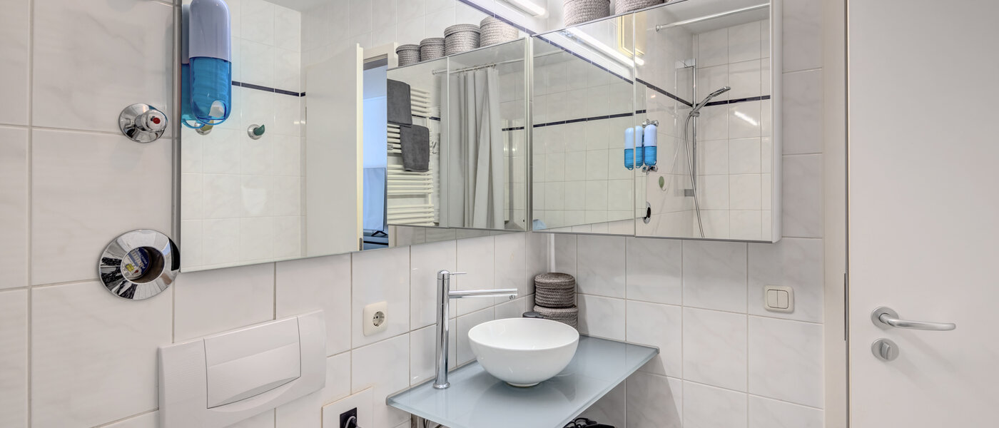 квартира München Maxvorstadt - Universitätsviertel 02 ванная комната 14794