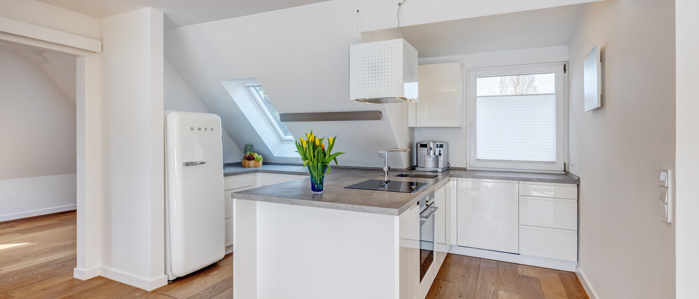 мансардная квартира München Moosach 01 кухня 14797