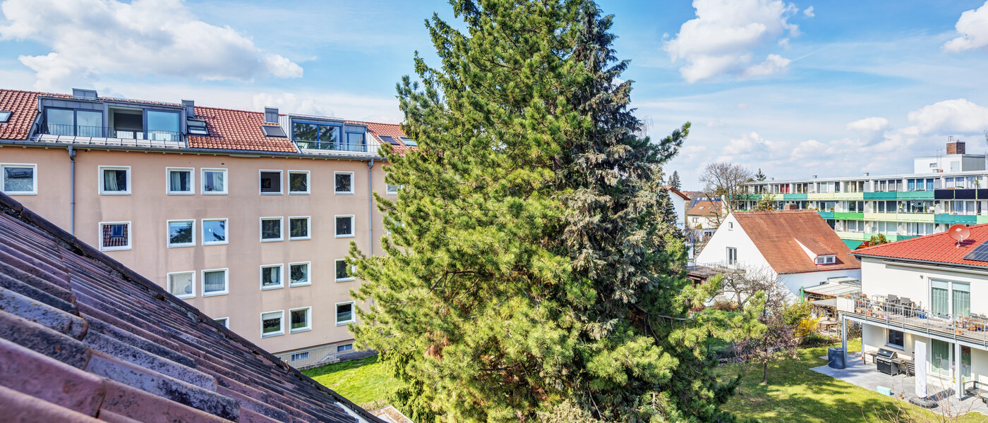 мансардная квартира München Moosach 03 вид из окна 14797